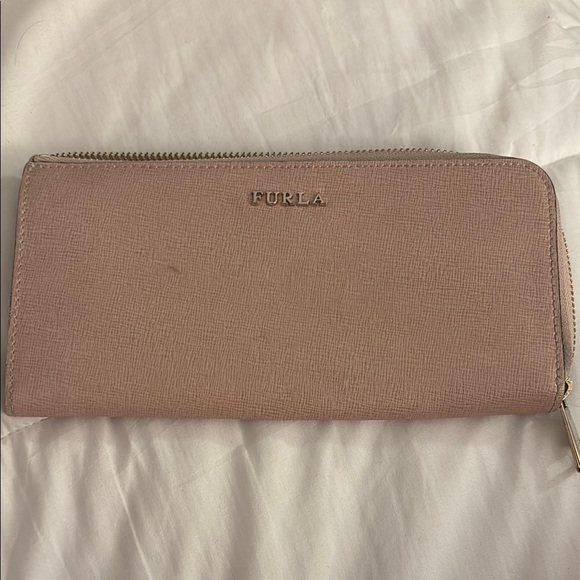 Furla Pink Wallet LIKE NEW - Picture 1 of 5